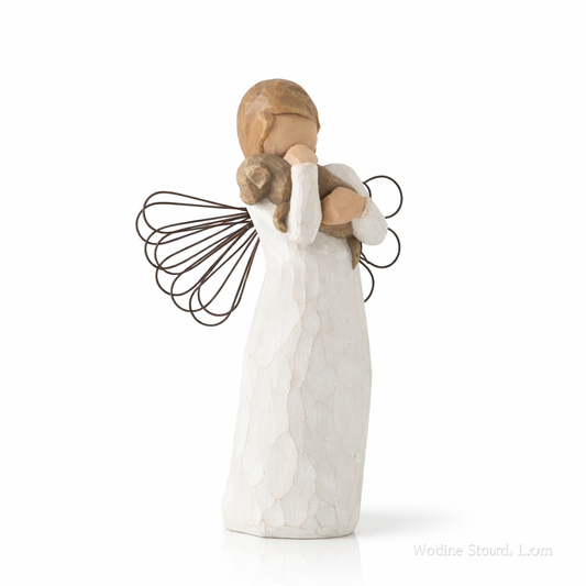 Angel of Friendship figurine as a meaningful gift for a close friend
